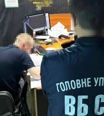 Створював фальшиві документи для ухилянтів за $900: затримали харків’янина
