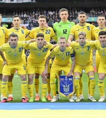 Ребров не считает Украину фаворитом в матче против Румынии
