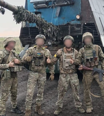 Генштаб: сьогодні вже 42 бої, українські воїни захопили ворожий танк і полонених