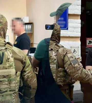 Чиновник Хмельницкого горсовета работал на российскую ФСБ: его разоблачили СБУ