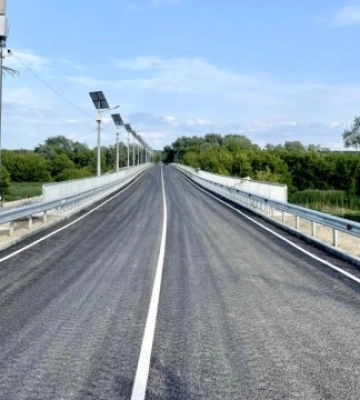 На Харківщині відновили рух мостом, який підірвали на початку повномасштабного вторгнення