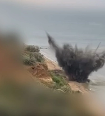 На Одещині до берега прибило міну: відео знешкодження знахідки