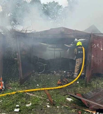 Через ворожий удар на Полтавщині пошкоджено кілька багатоповерхівок