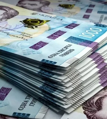 Курс валют НБУ. Долар та євро тримають позиції