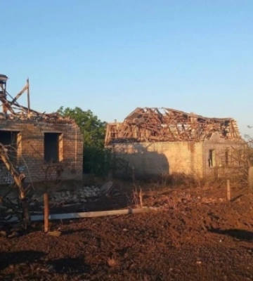 Росіяни обстріляли з авіації село на Херсонщині, є руйнування