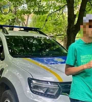 В Саксаганском районе Кривого Рога задержали мужчину с порошкообразным веществом