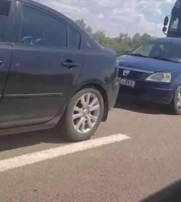 На кордоні з Молдовою утворились великі затори: що відомо
