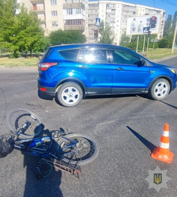 У Сумах на вулиці Героїв Крут збили велосипедиста
