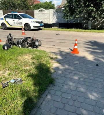Неповнолітній скутерист травмувався у Рівному