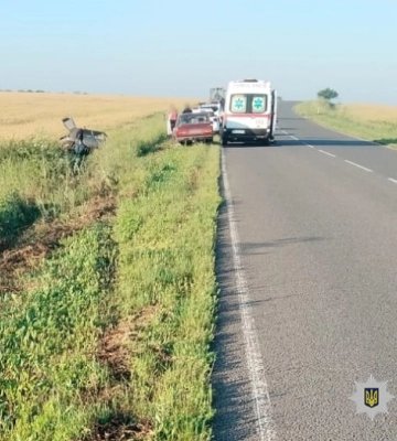 На Одещині перекинувся автомобіль, є постраждалі