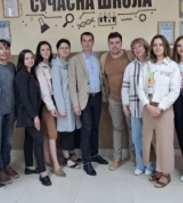 Освітяни Володимира відвідали Чернівці: обговорили подальшу співпрацю та налагодили комунікацію