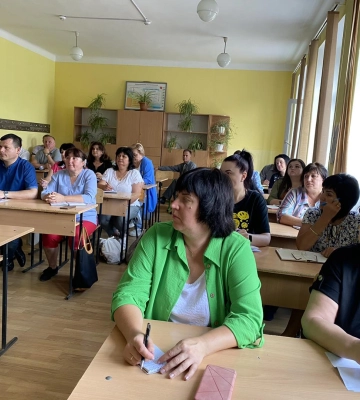 На нараді директорів шкіл Мукачівської громади обговорили підготовку до нового навчального року