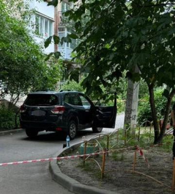 Стрілянина у Києві: постраждав казахський журналіст Айдос Садиков, він у важкому стані. ФОТО
