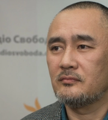 У Києві стріляли в казахського журналіста-опозиціонера Айдоса Садикова – ЗМІ