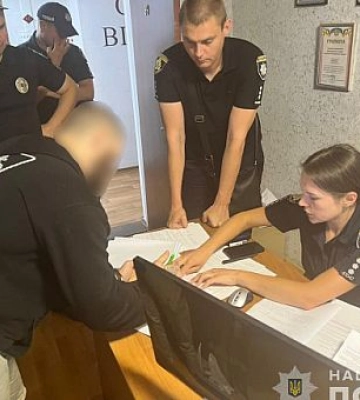 У Кривому Розі затримали місцевого мешканця, який підірвав на вулиці гранату