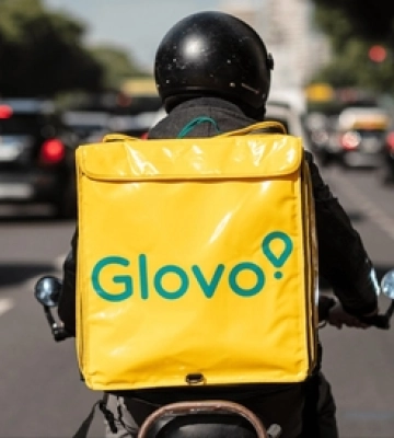 Скільки в Луцьку заробляють кур&#039;єри Glovo