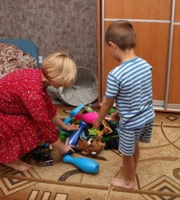 Дніпро надав 7 квартир працівникам освіти