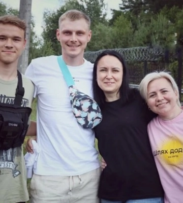 Тітка вивезла до РФ, поки старший брат був у війську: на «Ягодині» зустріли 16-річного хлопця, якого повернули в Україну