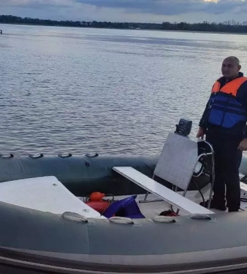 У Запоріжжі водолази ДСНС встигли врятувати з підступних вод Дніпра двох чоловіків