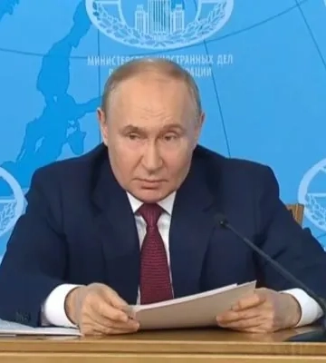 Вивід військ з 4 областей та позаблоковий статус: путін знову заговорив про переговори з Україною, але назвав свої умови