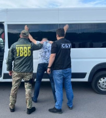 60 000 гривен за переправу через границу: в Черкасской области разоблачили дельца