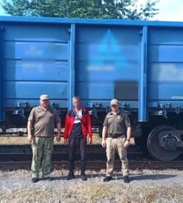 На Вінниччині затримали ухилянта, який заскочив у вантажний потяг, щоб потрапити до Молдови