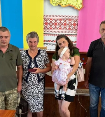 На Полтавщині родині полеглого військового передали медаль «Захиснику Вітчизни»