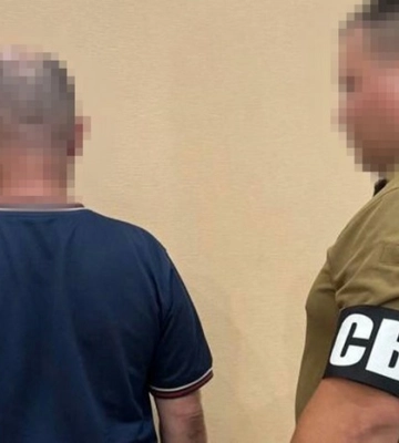 На Харківщині затримано інформатора рф, якого ворожі спецслужби завербували через «чат знайомств»