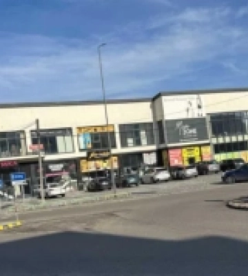 У Тячеві продають двоповерховий магазин за понад дев'ять мільйонів гривень