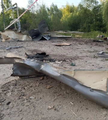 На Львівщині внаслідок нічної атаки російських «шахедів» поранено чоловіка, пошкоджено багатоповерховий будинок, - ФОТО