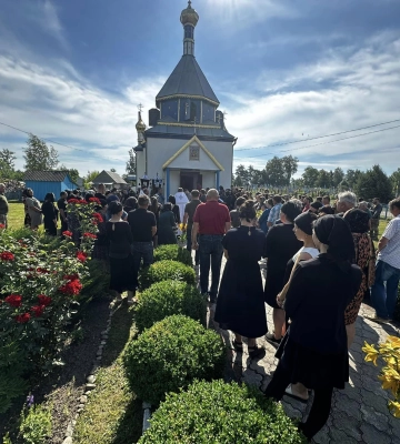 Був воїном-професіоналом: на Ратнівщині попрощалися з Героєм Миколою Лук'янюком