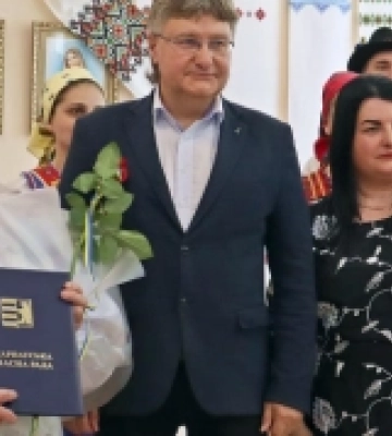 У Закарпатському музеї народної архітектури та побуту відкрили виставку робіт майстрині Ганни Беряк