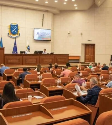 Депутати міськради Дніпра вимагають включити компанію Limak до реєстру спонсорів війни
