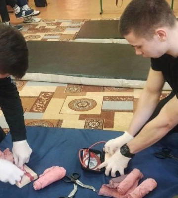 У Жовтих Водах 200 молодих людей пройшли навчання з тактичної медицини