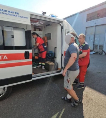 Унаслідок ворожого обстрілу Херсона постраждали цивільні