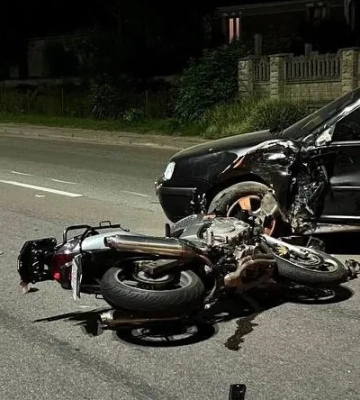 В аварії біля Рівного травмувався мотоцикліст та його пасажирка