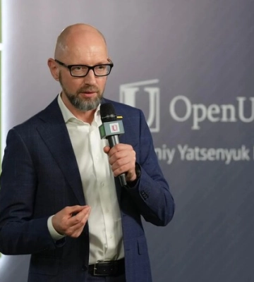 Саміт Великої сімки і Саміт миру. Київський безпековий форум розпочав спеціальну події (трансляція)