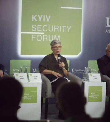 Посол Канади в Україні пояснила, чому Захід і надалі підтримуватиме українську економіку