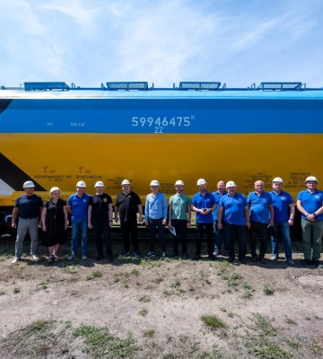 На Львівщині запустили серійне виробництво зерновозів української комплектації (ФОТО)
