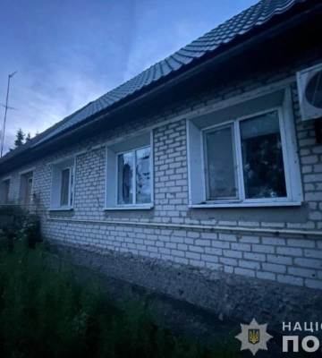 Пошкоджено три будинки та цивільна інфраструктура: наслідки російських ударів по Сумщині