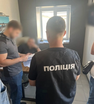 На Волині директор фірми та керівник КЕВ завищили вартість ремонту приміщень на понад 2,2 млн гривень