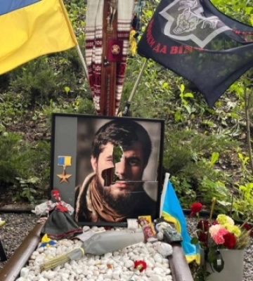 Поліція Києва відкрила справу через погром на могилах військових Коцюбайла, Пільщикова і Петриченка