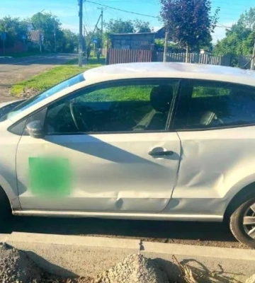 Не придерживался безопасного интервала: на Киевщине водитель &quot;Volkswagen&quot; сбил 14-летнего велосипедиста