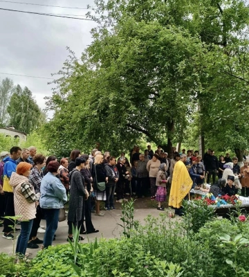 Кролевчани попрощалися із захисником Олегом Неровнею