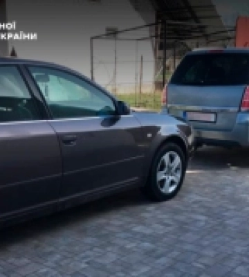Судитимуть волинянина, який продавав авто завезені під виглядом допомоги для ЗСУ