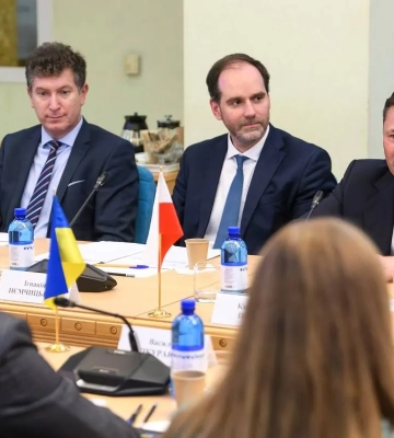 Україна провела переговори з Польщею на рівні міністрів: ішлося про євроінтеграцію та відновлення