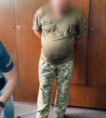 Будут судить экс-военкома Днепропетровщины, который незаконно обогатился на 350 000 долларов