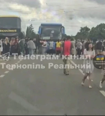 У Львівському обласному ТЦК прокоментували скандальне вручення повістки водію автобуса Тернопіль - Львів