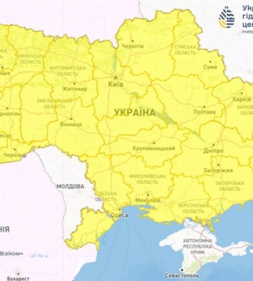 Пориви вітру, град та шквали: синоптики попередили про небезпечні явища в день літнього сонцестояння