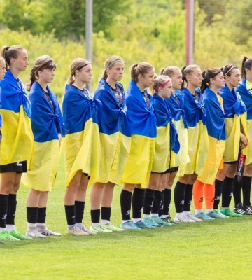Жіноча команда народного клубу змінить назву
